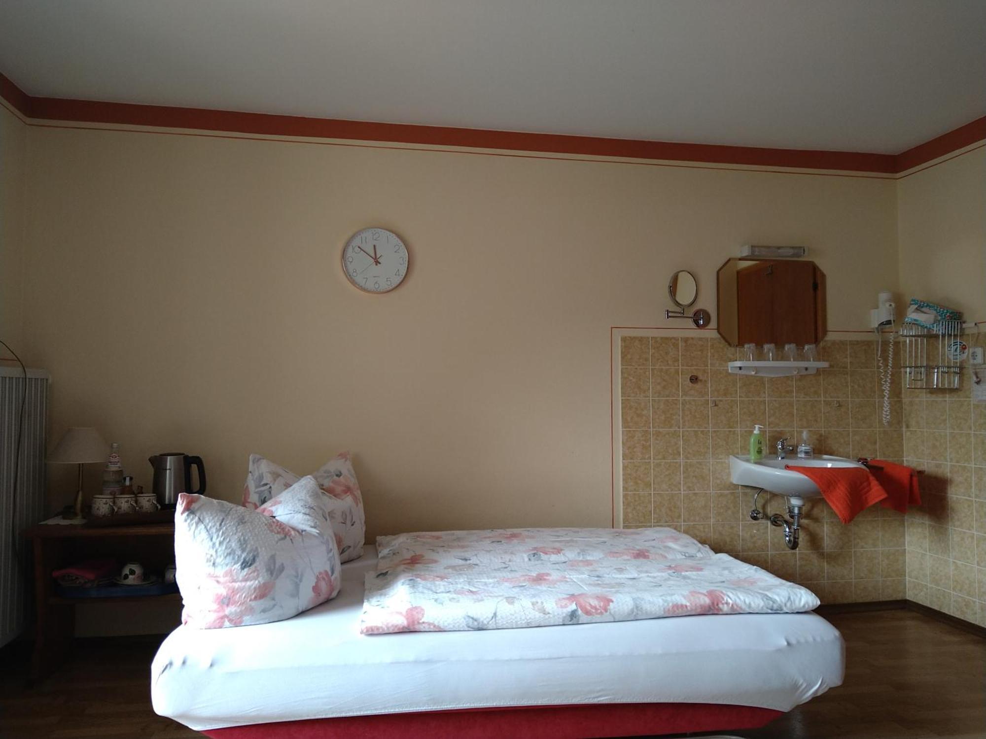 Hotel Haus Tschakert à Anger Extérieur photo